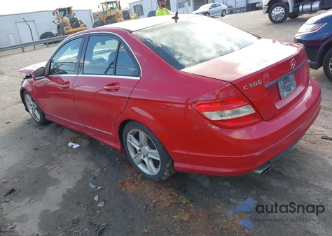 2010 Mercedes-Benz C 300 Luxury/Sport из США, поврежденный, VIN WDDGF5EB8AR086746